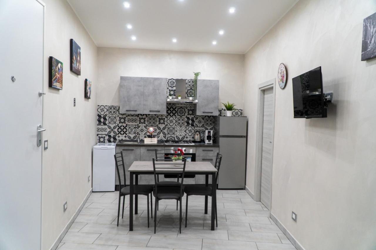 Casa Vacanze La Dolce Casa Villa Catania Bagian luar foto